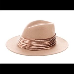 Eugenia Kim hat no tags good to fare  condition limited edition